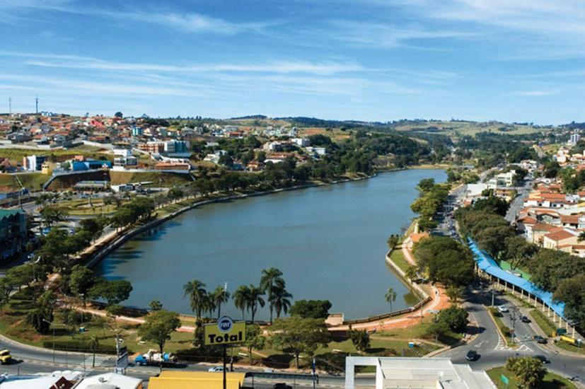 Apto Com Estacionamento, Piscina E Churrasqueira Bragança Paulista Екстериор снимка